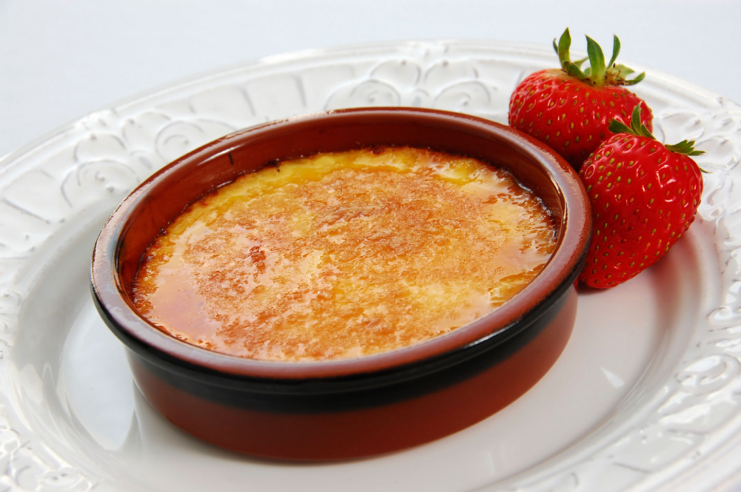 Strawberry Crème Brûlée