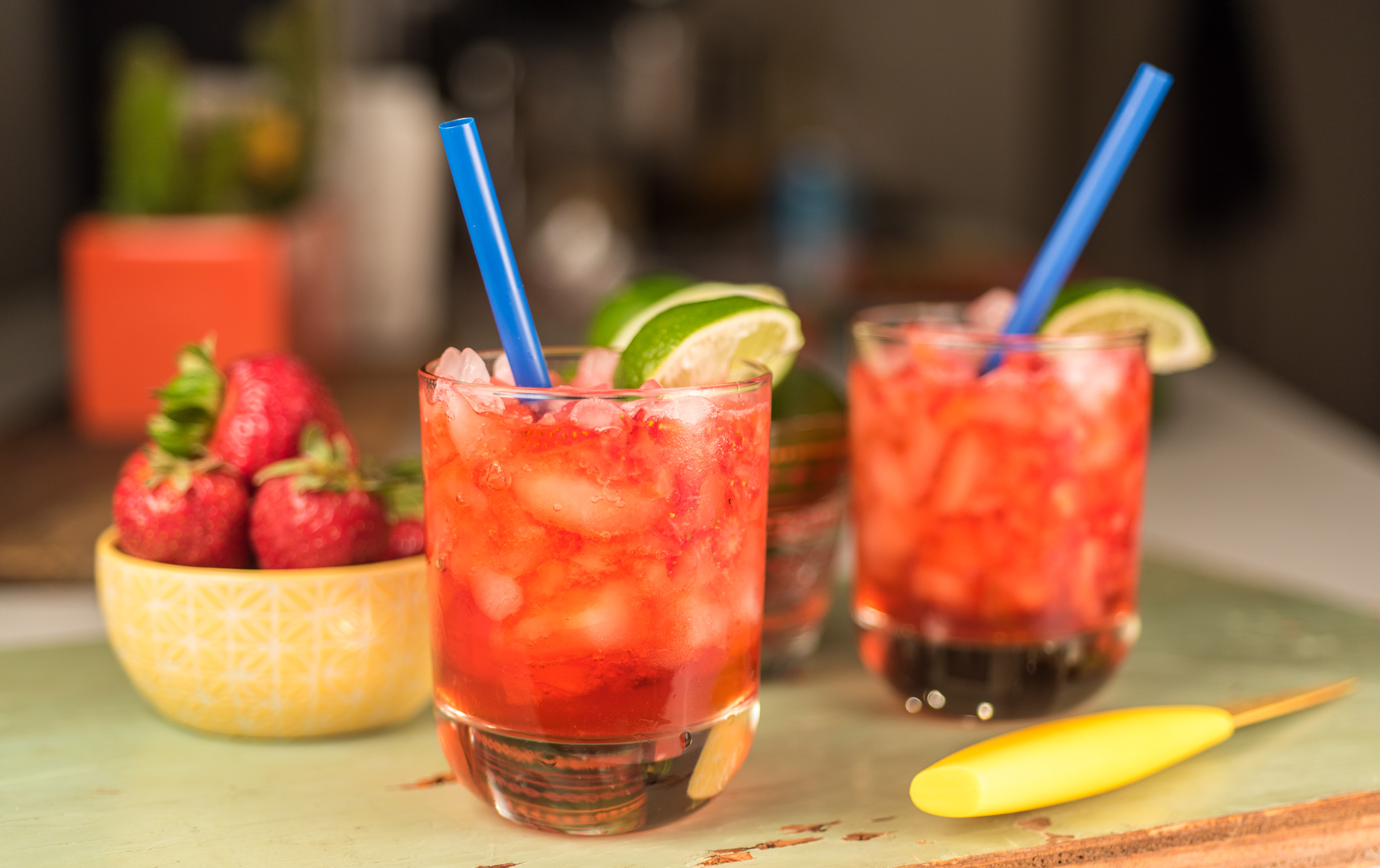 Strawberry Gin Fizz Cocktail