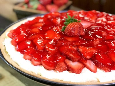 Strawberry Pizza with Sugar Cookie Crust